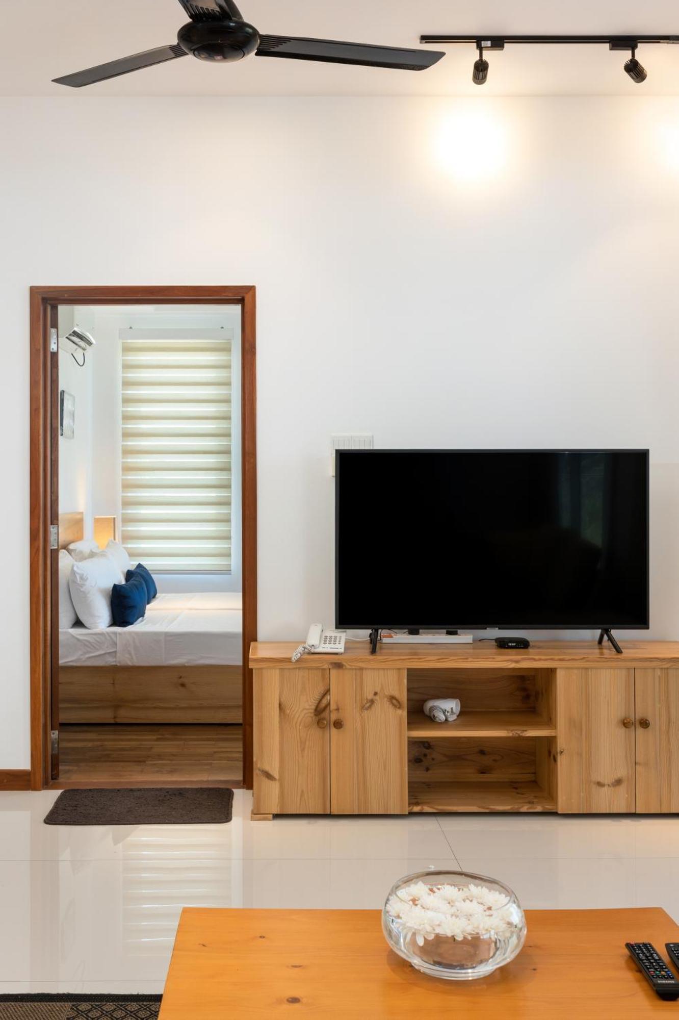 Oceanfront Condominium - Nilaveli Ngoại thất bức ảnh