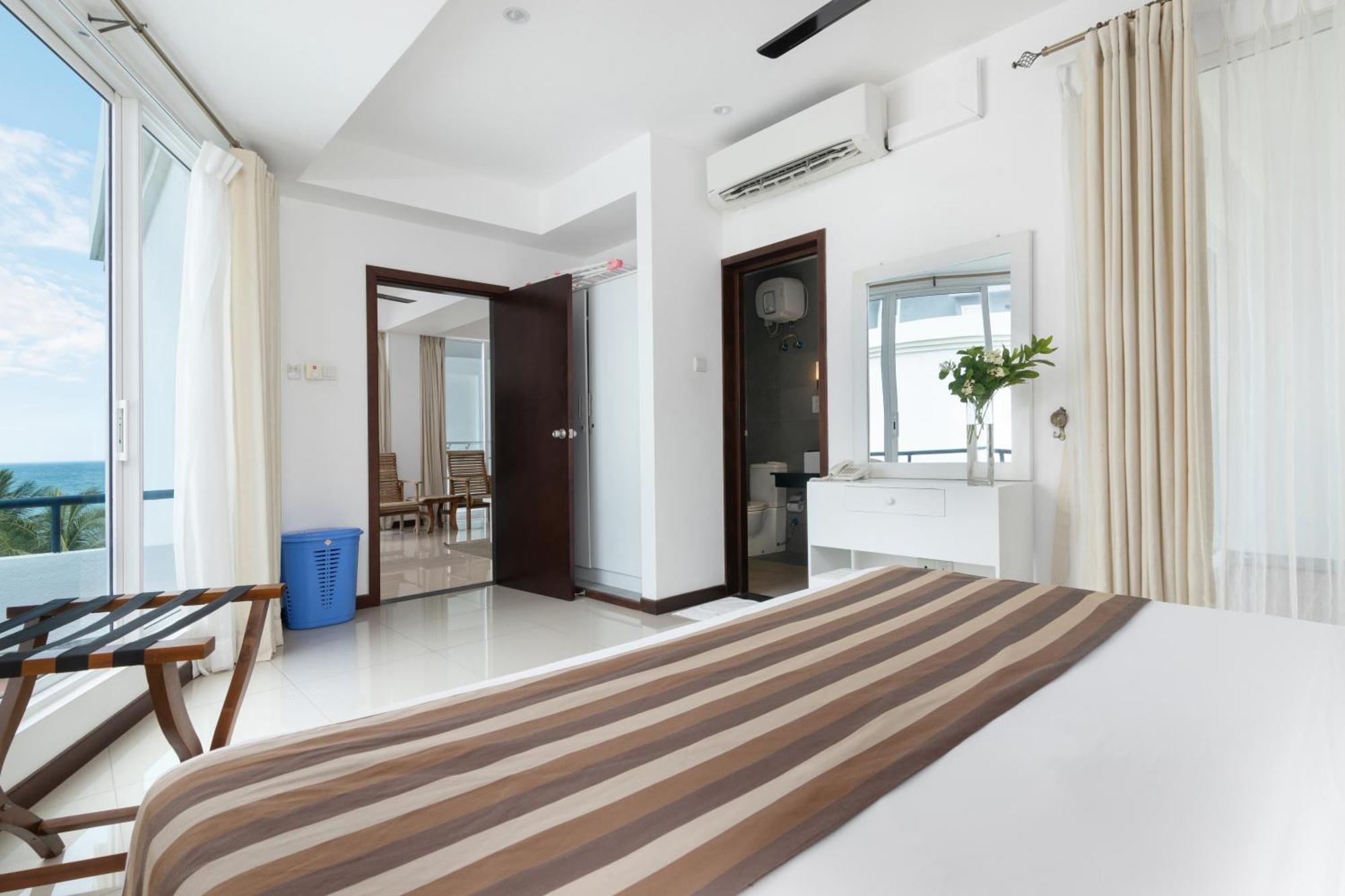 Oceanfront Condominium - Nilaveli Ngoại thất bức ảnh