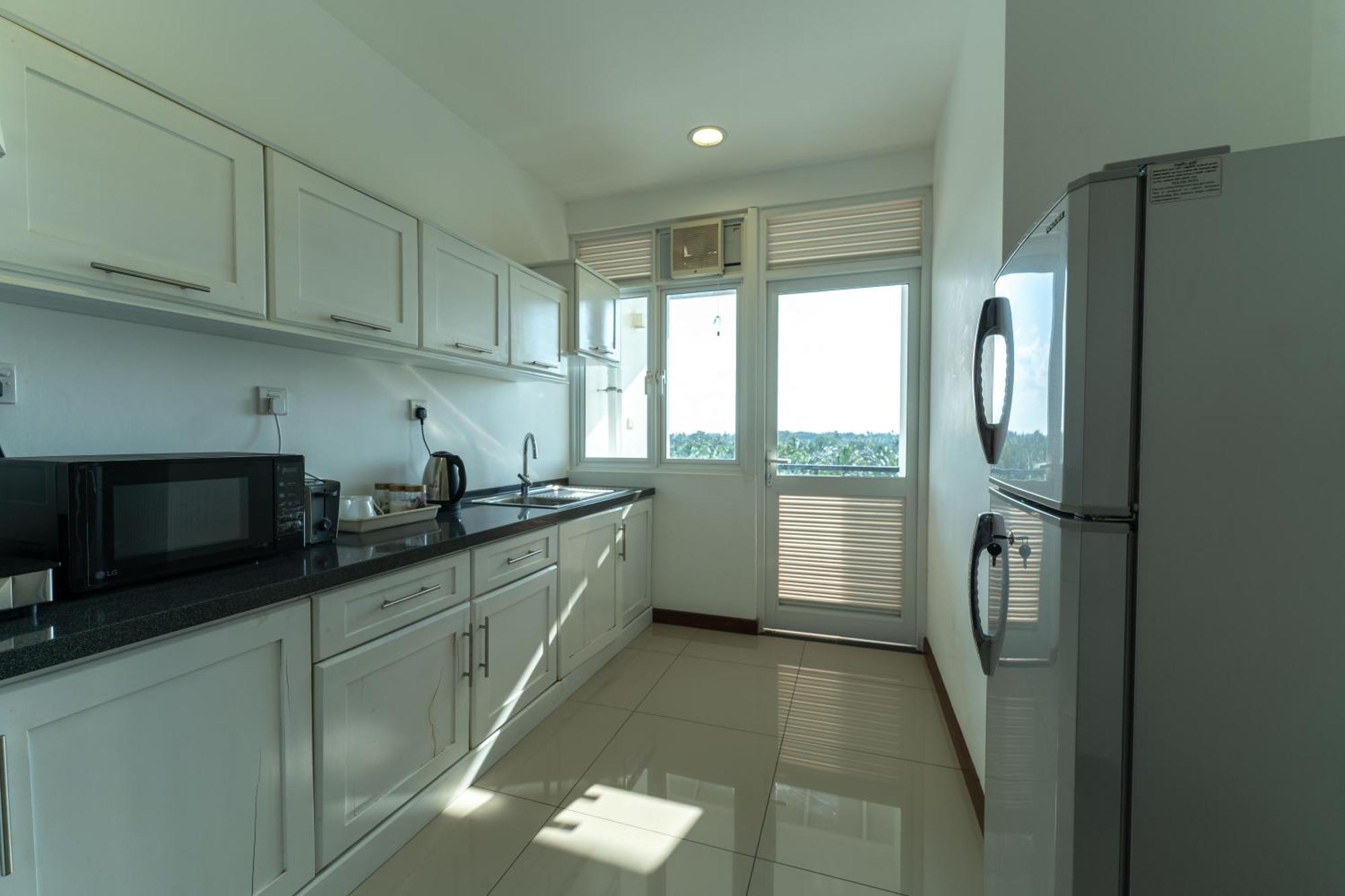 Oceanfront Condominium - Nilaveli Ngoại thất bức ảnh